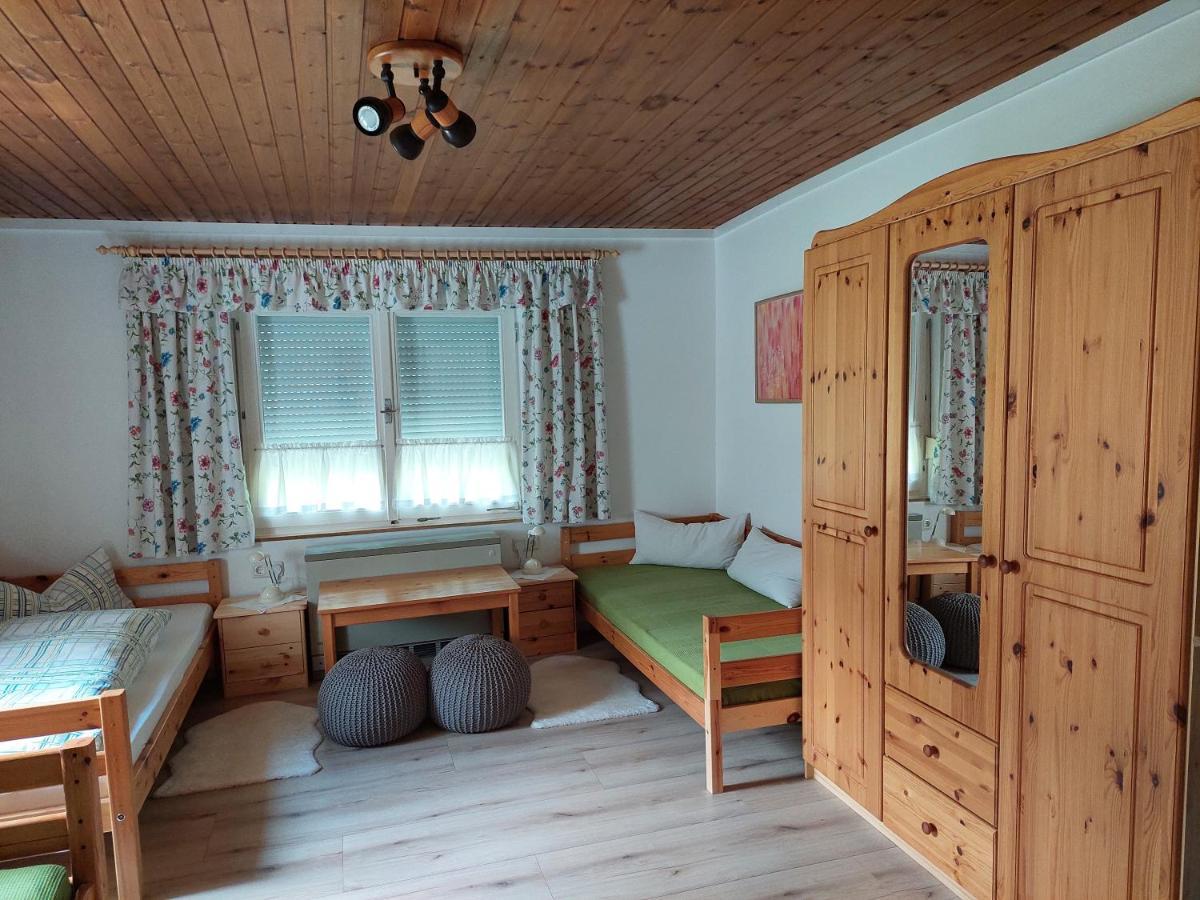 Haus Gruenwald Apartment Gosau Exterior photo